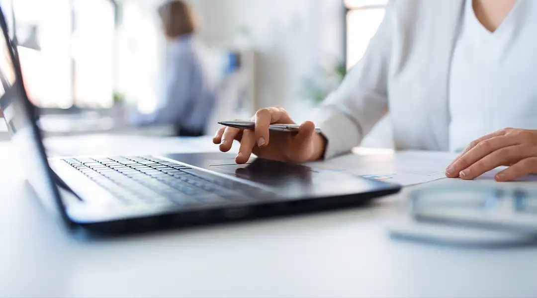 regulaciones de ciberseguridad para usuarios y protección